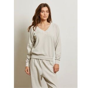 perfectwhiteee sinead relaxed french terry v neck sweatshirt size small